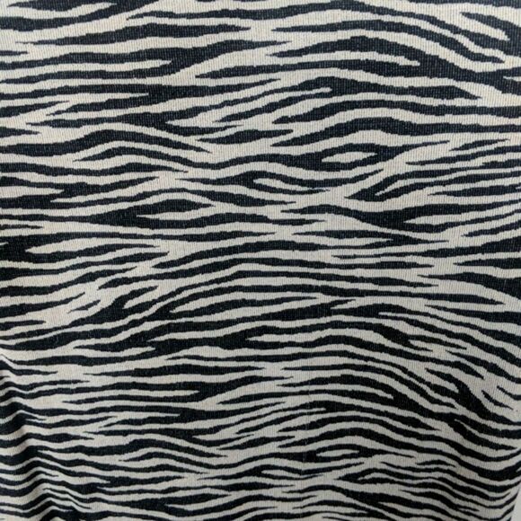 Repeat Possessions Super Skinny Animal Print Form Fitting Top Size S - Picture 6 of 6